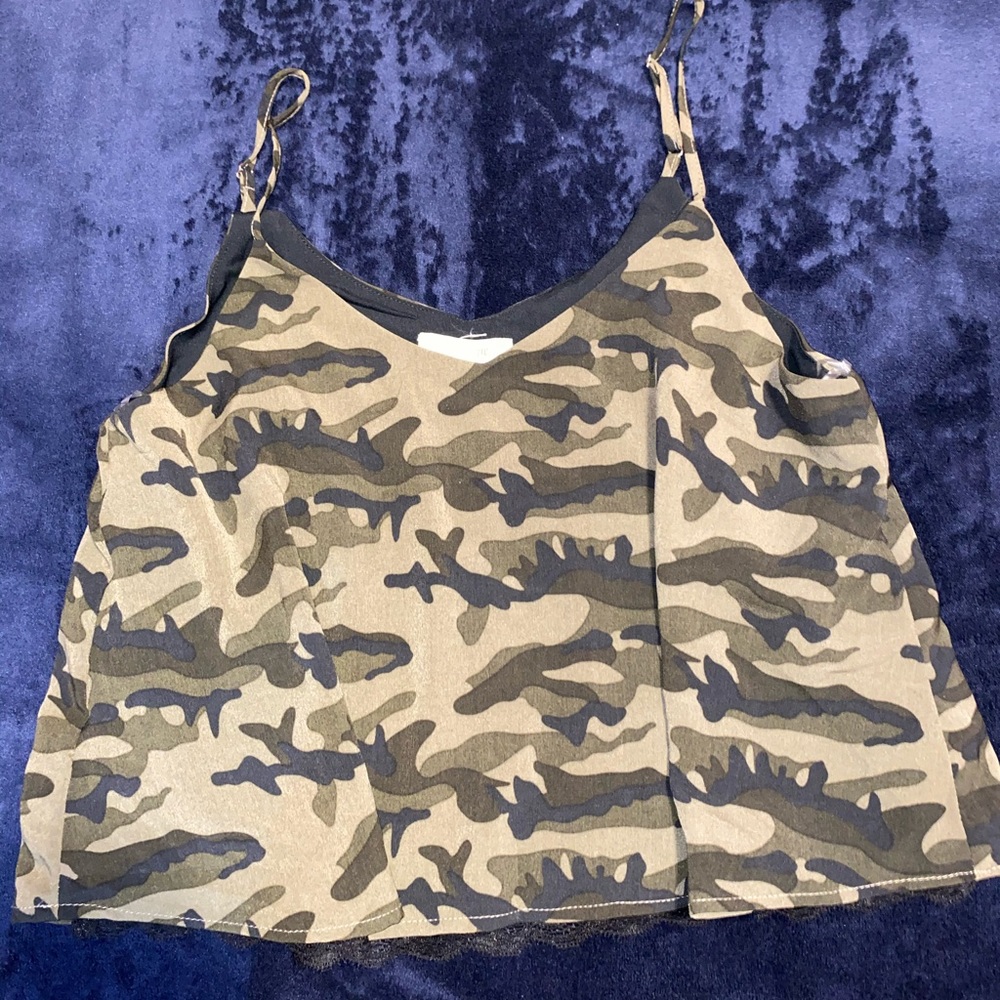 Camouflage Tank Top with lace detailing